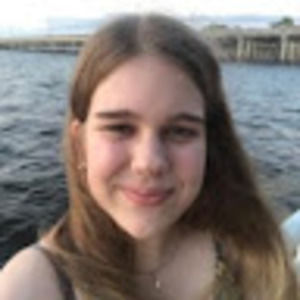 Meet your Posher, Abby